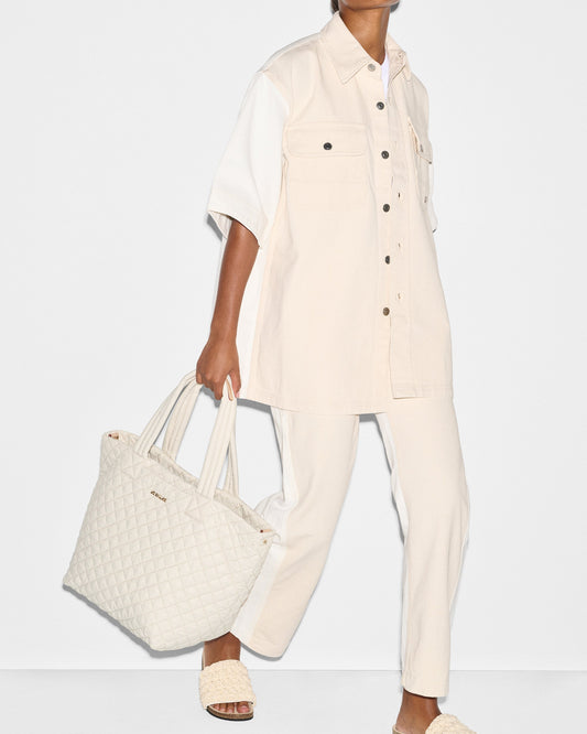 Sandshell Medium Metro Tote Deluxe