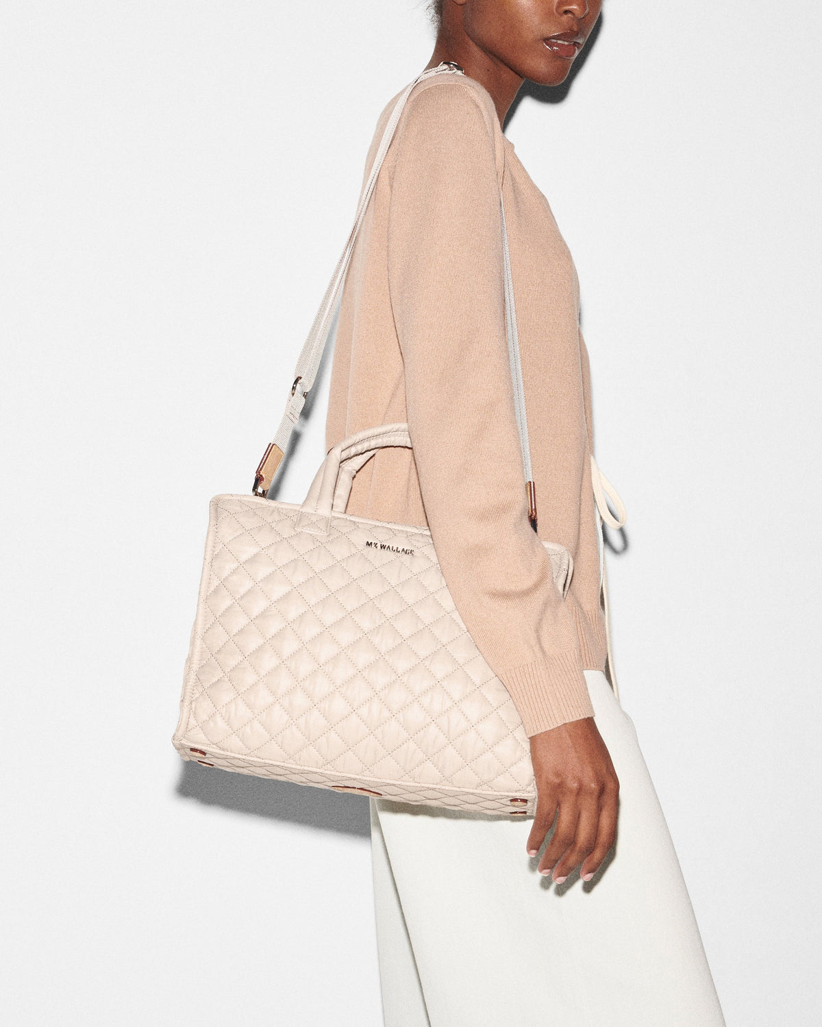 Mushroom Medium Metro Box Tote