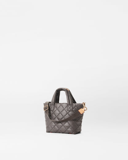 Magnet Petite Metro Tote Deluxe